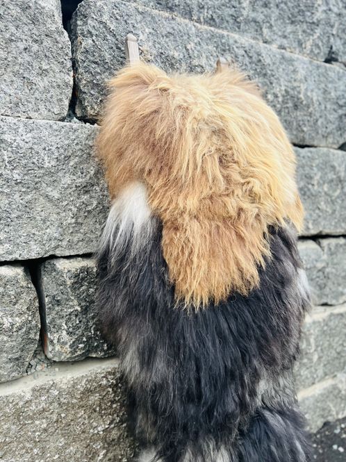 Hovedbilde LOKAL SPÆLSAU SKIN